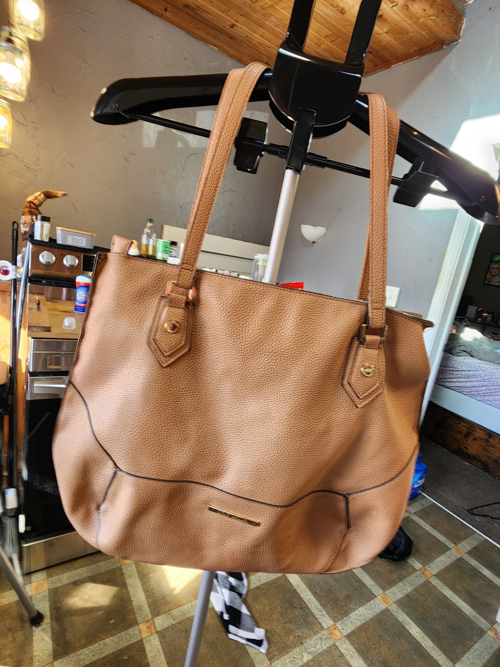 Steve Madden Camel Tote Bag - Picture 8 of 8